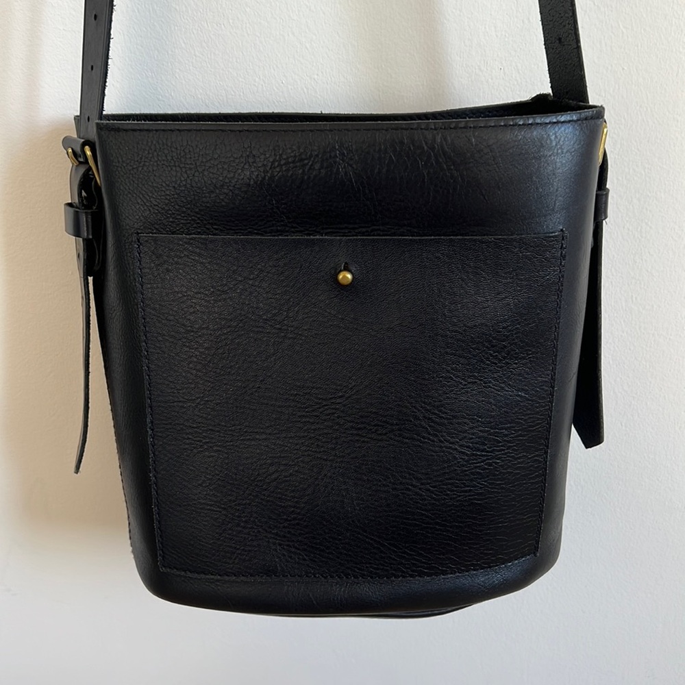 Madewell Transport Bucket Bag